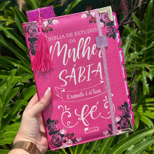 Bíblia Da Mulher Sábia De Estudos 100% Glitter Pin, De João Ferreira De Almeida. Editora Cpp, Capa Dura - Com Índice